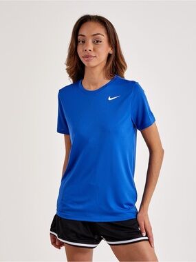Nike Women's Dri-FIT Bright Blue Short Sleeve T-Shirt White Swoosh NWT